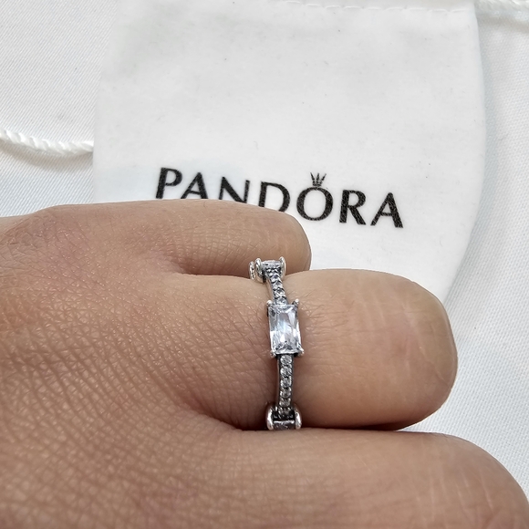 Ring - Picture 4 of 4